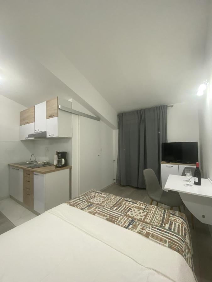 Apartman Freja II Podstrana Exteriör bild